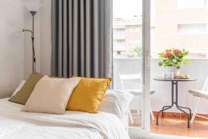 Tic Tac 23 Family apartment with pool view