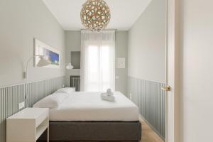 Isola Zara Moderno Trilocale di Design