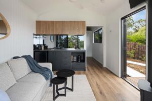 Lemon Myrtle Villa - Scenic Views, AC, 20mins to Coolum Beach