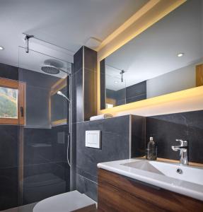 Chalet Juno - ChamonixYear