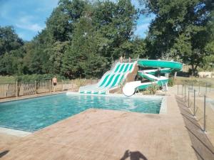 Camping 3 étoiles - Piscine - eehcdh