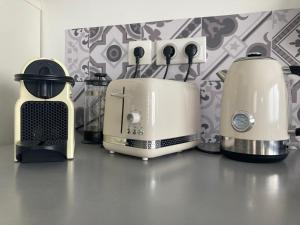 Cap Fecamp Bâbord - Loiseau dOr au bord de mer