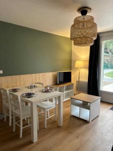 Camping 4 étoiles - Piscine - ccafgbh