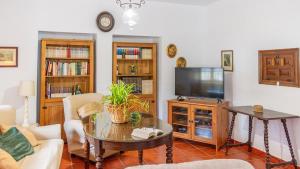 La Zaranda de Pinillos Antequera by Ruralidays