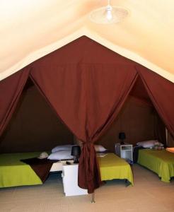 Camping 4 étoiles - Piscine - eed0fi