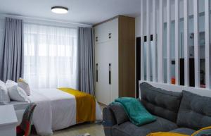 Stylish Modern Studio Apartment, Kilimani, Yaya center- Nairobi Kenya