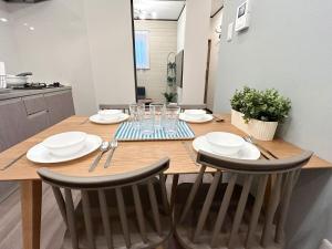 KENDAMA 5 minutes to Namba!USJ 30 minutes! Great as a base for sightseeing in Osaka!Accommodation for up to 10 people Private station is a 3-minute walk