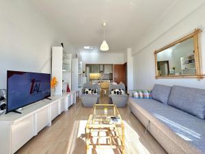 Quarteira Central 3 by Homing