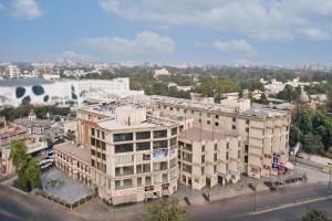 Sunday Hotel Vadodara