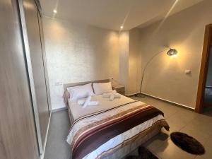 Agadir 2 Bedroom Apartment, Pool, WiFi, Parking