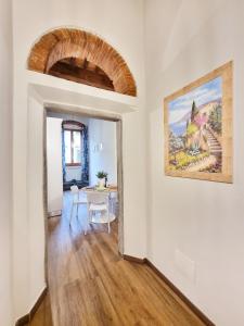 "Suite del Borgo" charming flat at 30 min from Florence, 2 Smart TV