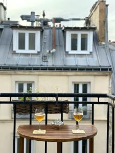 Celine 31 Bright Apartment Between Champs Élysée and Eiffel Tower