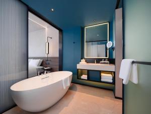 Kunming Novotel Kunming Yunjin 4-Star Hotel suite