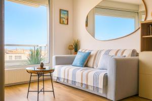 charmant appartement - magnifique vue mer - palais de Justice - 2-4 personnes