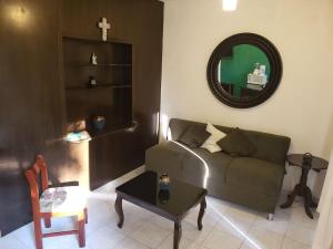 2 BR HO double studio with AC in Residencial Campestre