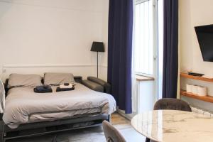 Near the Eiffel Tower Studio