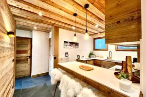 Modern apartment in the heart of Megève