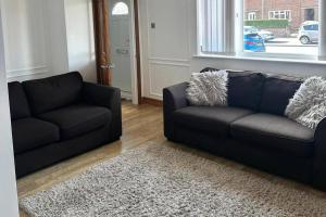Hartlepool-3 bd House-Sleeps5-Free Parking&Netflix