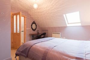 Newly refurbished Bespoke Self-Catering Apartment