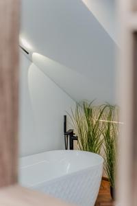 Chamber Luxury House