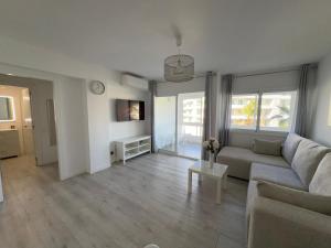 The White Pearl Marbella