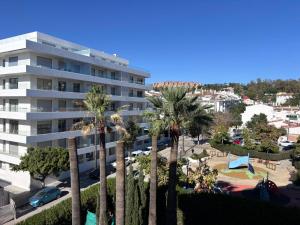 The White Pearl Marbella