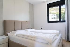 Skyline Penthouse - Dual Pools