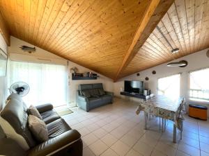 Appartement T3 près océan et lac, terrasse, 2 chambres - FR-1-379-28