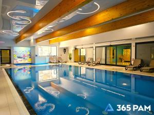 365PAM - Studio Dominikańska Szóstka - Z PARKINGIEM W CENIE, KRYTY BASEN W OBIEKCIE