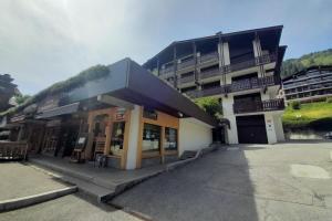 Studio with balcony in the center of the village