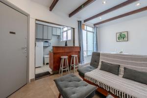 Charmoso quarto e sala em Copanema