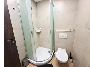 Dimael Hostel & Apartments