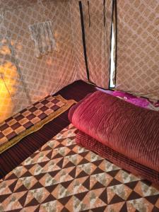 Shanti People Huts And Cafe