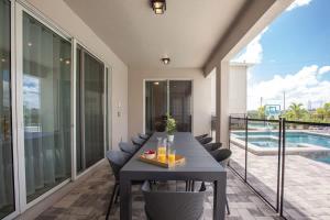 Gorgeous 11BR at Encore Resort Next to Disney - 344S