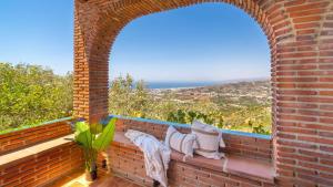 Villa Baeza Torrox by Ruralidays