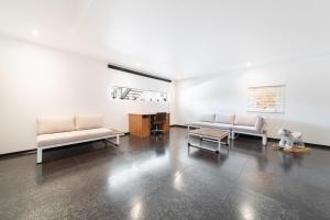 Modern and spacious villa