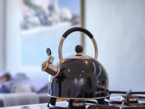 Mouille Point 2BR - Stadium Mountain Views