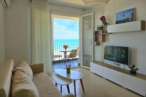 Sea Vista Apartment 158 - Happy Rentals