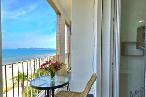Sea Vista Apartment 158 - Happy Rentals