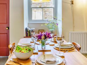 2 Bed in Eaglesfield 85288