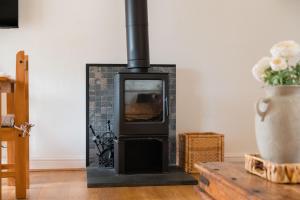 The Bullpen Cotswolds Farm Stay With Pool