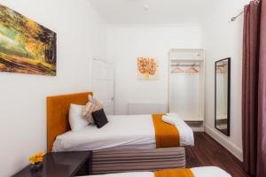 Cosy Apartment by Meadows 10