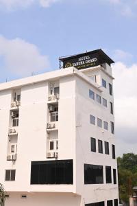 Hotel Varuna Grand