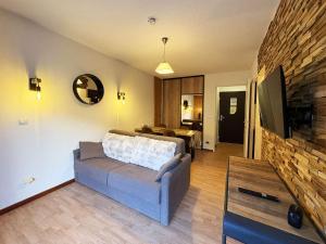 Appartement 6 pers Les Orres 1800 avec piscine et WiFi - FR-1-322-70