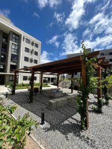 Churrasqueira, Ar, Piscina, Frigobar e muito mais