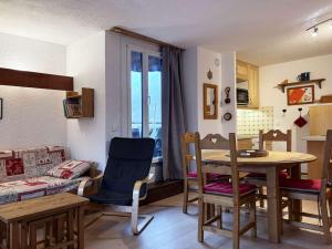 Spacieux appartement 2 pièces pour 6 pers., proche commerces et pistes - FR-1-322-647