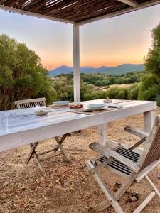 Ferienhaus Stazzo Mit Garten In Luogosanto