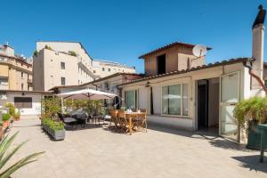 Norwegian Studio Roof Terrace Teatro dellOpera