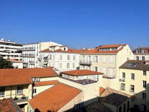 Viva Riviera - 10 Rue Commandant André