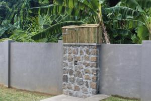 H & M Bayview Apartment Seychelles